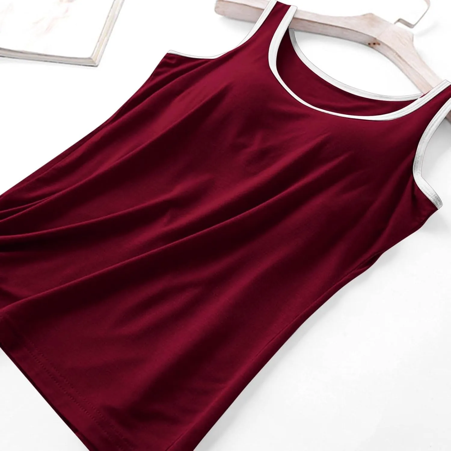 Camisole Tops for Women Built in Bra Tank Tops for Women 2025 Bras No Underwire Yoga Tops Workout Sports Padded Cami