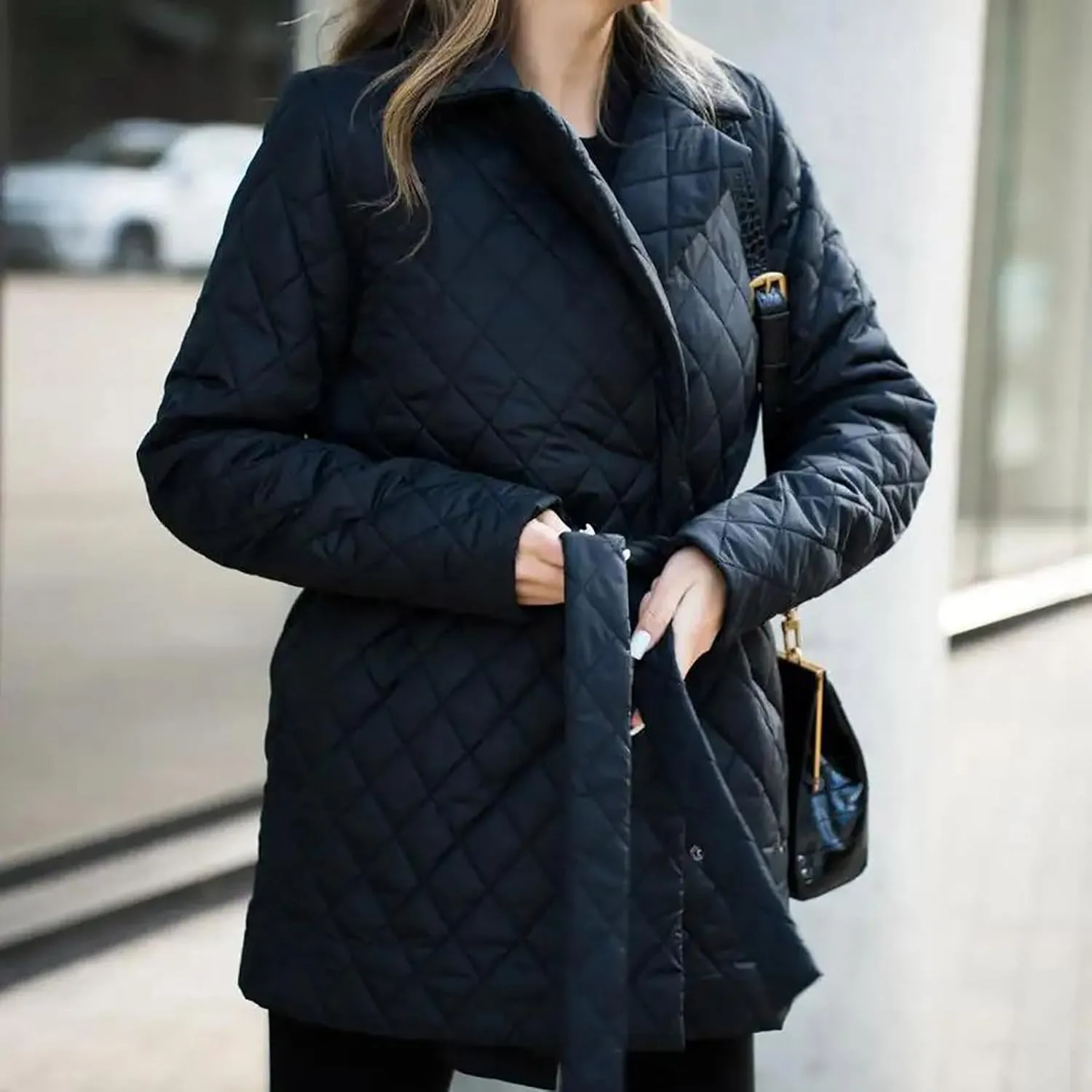 HGps8w Women's Winter Quilted Wrap Coat with Belt, Mid-Long Lapel Warm Padded Down Puffer Jacket Elegant Overcoat