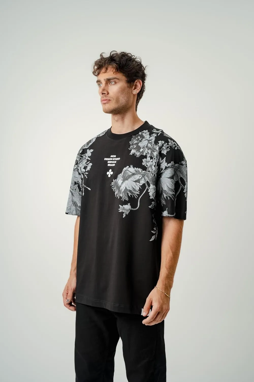 Men's Oversized T-Shirts Heavyweight Cotton Tee Crew Neck Short Sleeve T Shirts Loose Fit Basic Essential Soft Classic Tees