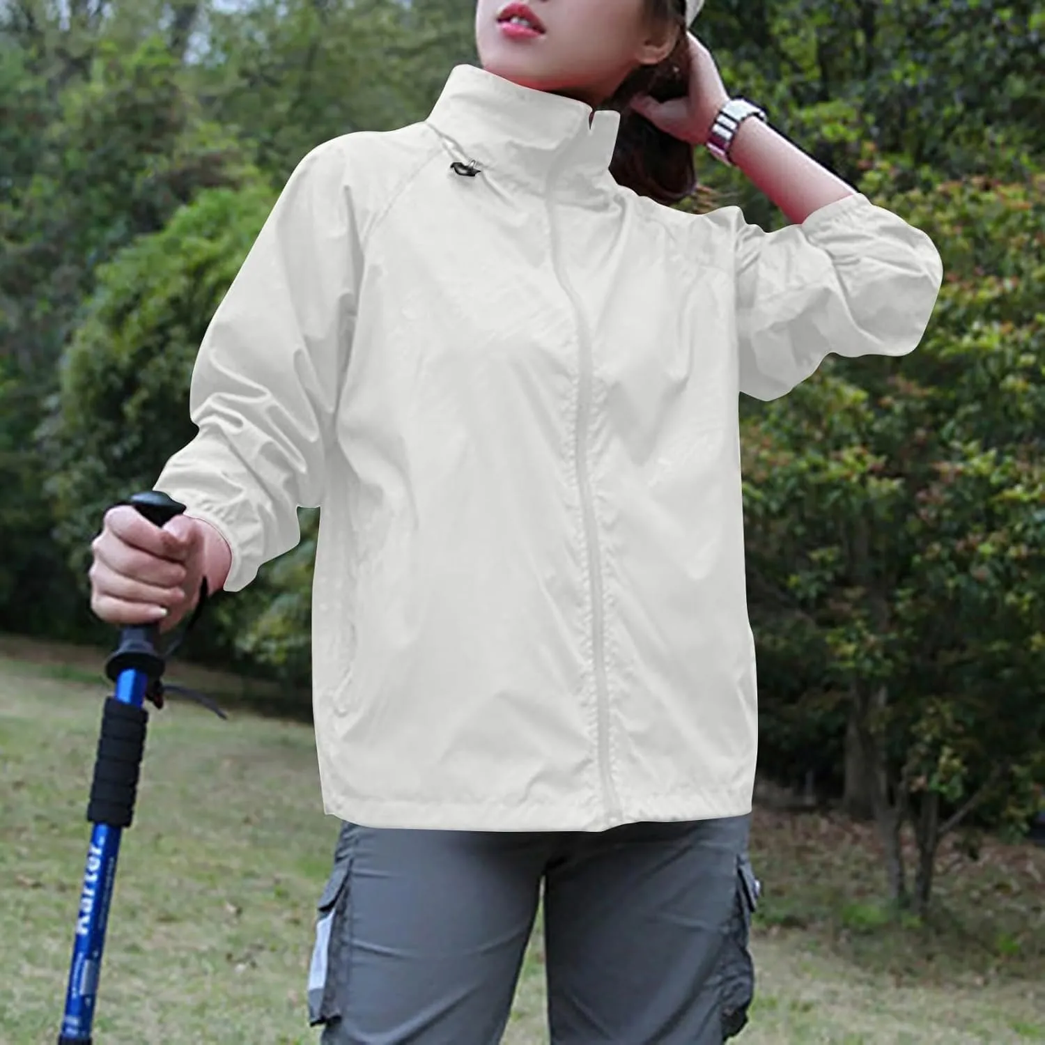 Rain Jacket Women Plus Size Lightweight Raincoat Outdoor Waterproof Windbreaker Hooded Packable Coats with Pockets