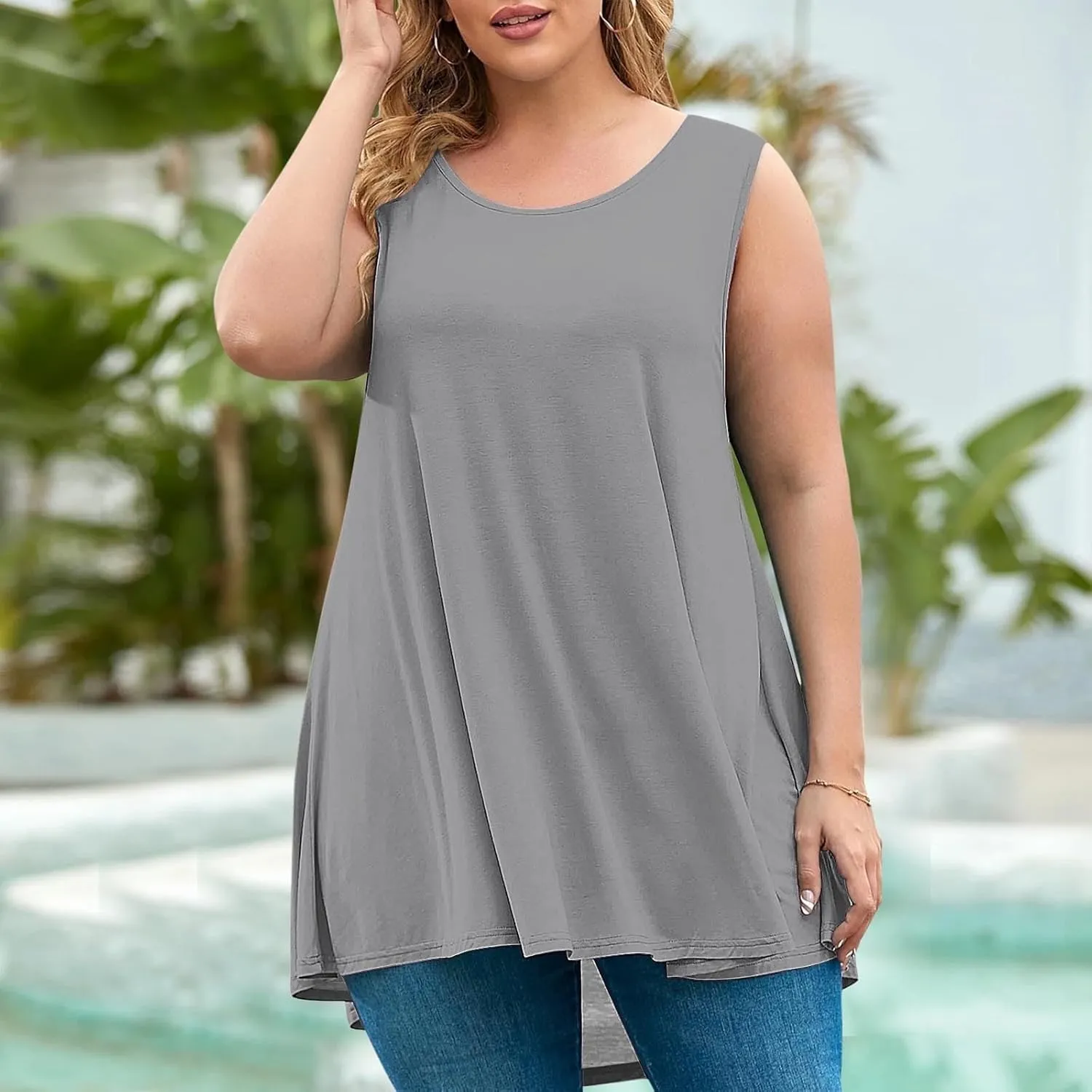 Sleeveless Tops for Women Summer Plus Size Tunic Tops Round Neck Casual Flowy Tank Tops Loose Fit