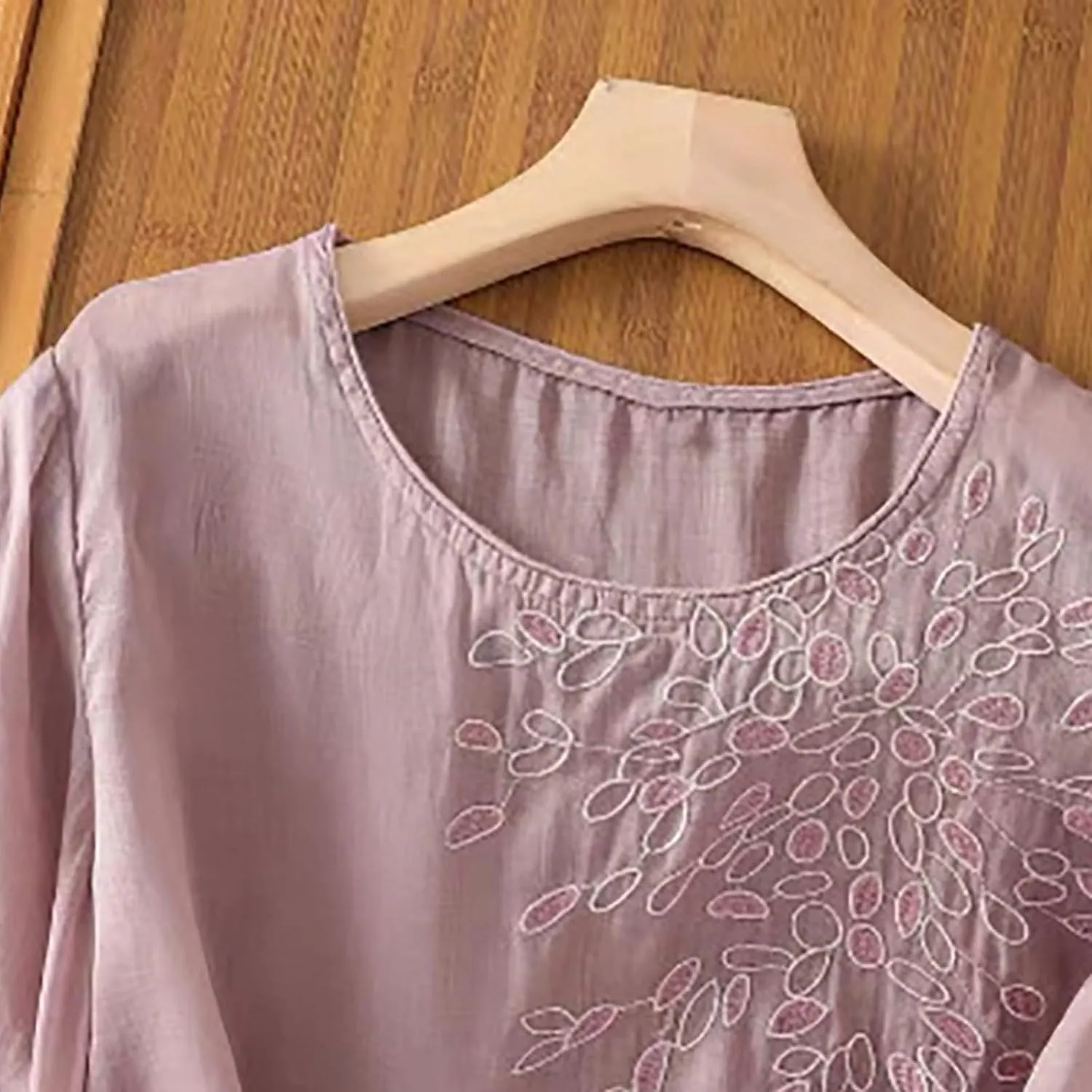 Womens Cotton Linen Tops 2025 Summer Half Sleeve Shirts Loose Crewneck Casual Boho Tops Vintage Embroidered Blouses